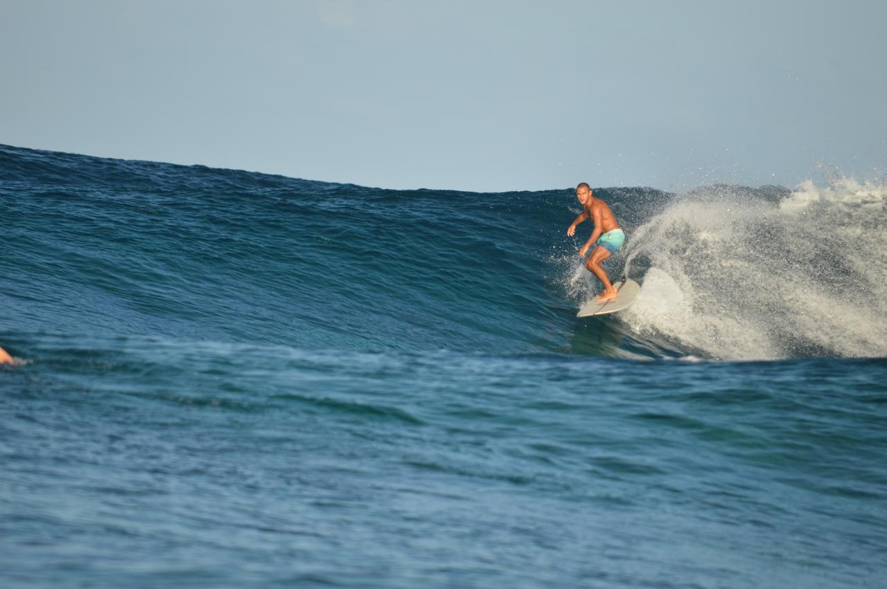 Surf Trip Maldives Hotel Thulusdhoo Eksteriør billede